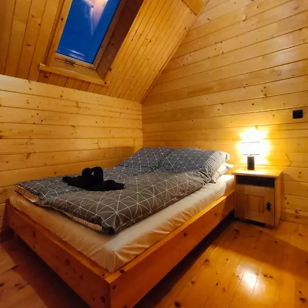 Na Lakach 别墅 Grywald